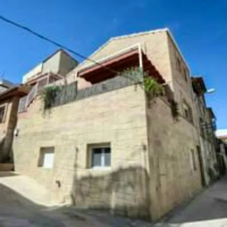 Vakantiehuis Charming House In + Fireplace *